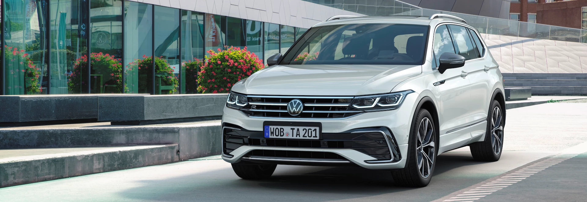 Facelifted Volkswagen Tiguan Allspace revealed 